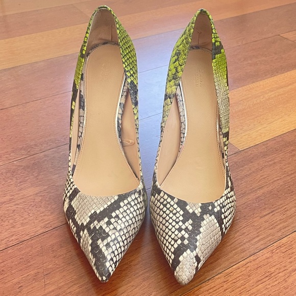 ZARA Heels - Picture 2 of 8